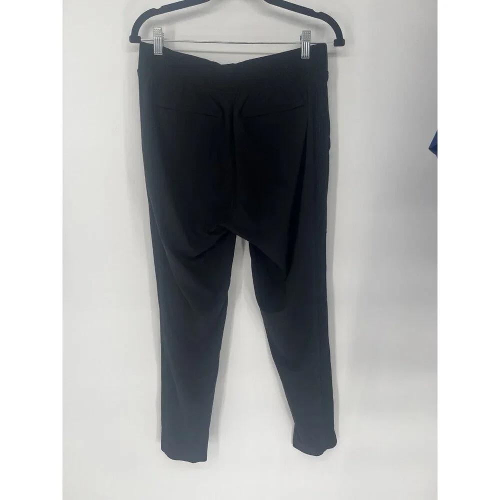 Athleta measurements laid